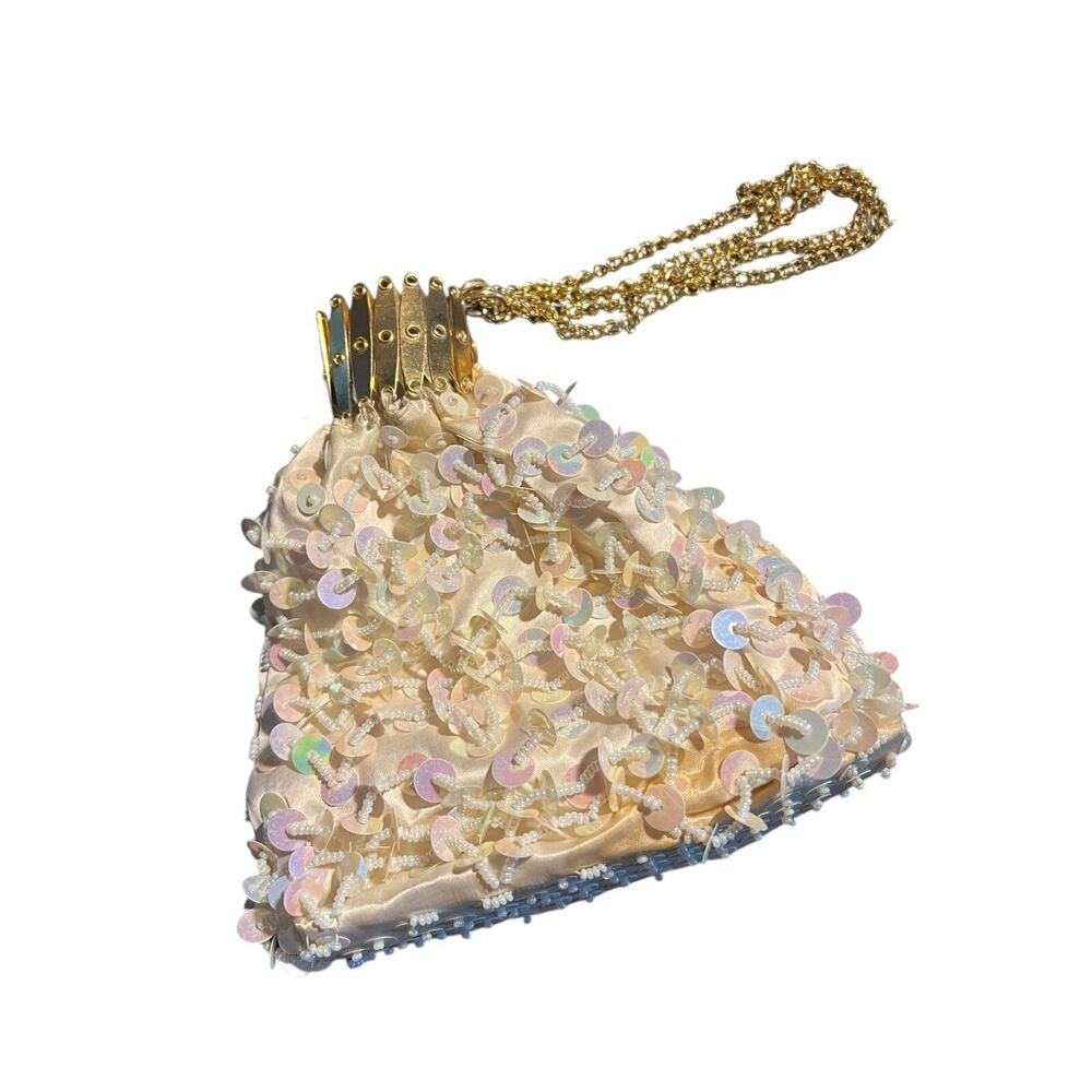 Sequined White Beggars Bag Vintage Expandable Gate Top Accordion Purse -FLAWED